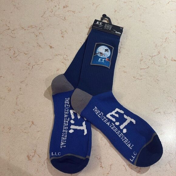 NWT ODD SOX SZ 8-12 ET Phone-Home - Picture 2 of 4